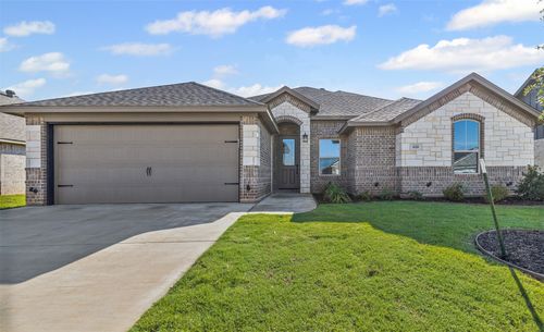 620 Jameson St, Springtown, TX, 76082-2437 | Card Image