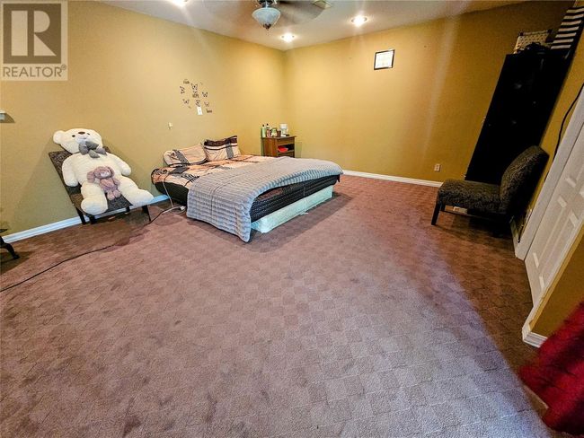 837 9 Th St, House other with 3 bedrooms, 2 bathrooms and 4 parking in Montrose BC | Image 24