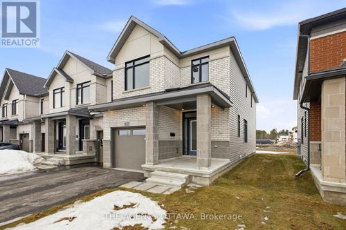 1132 Spoor Street, Ottawa, ON, K2K1X7 | Card Image