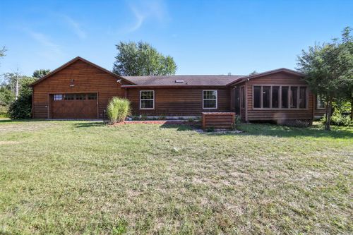 78667 40th Ave, Covert, MI, 49043-9730 | Card Image