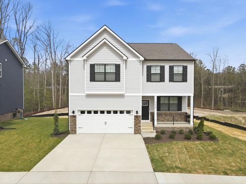 100 Julian Dr, Waynesboro, VA, 22980 | Card Image