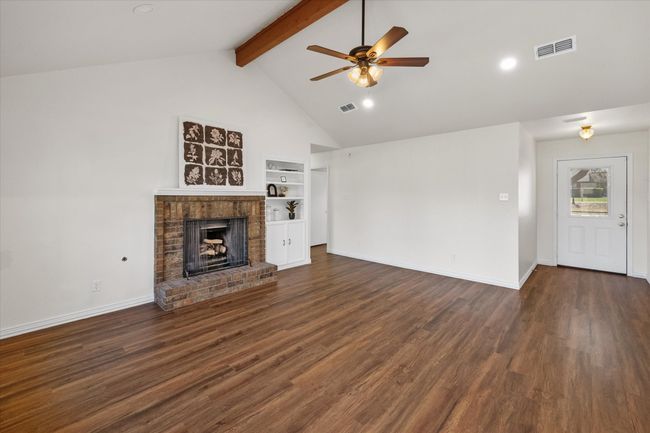 4041 Clancey Ln, House other with 2 bedrooms, 2 bathrooms and null parking in Midlothian TX | Image 5