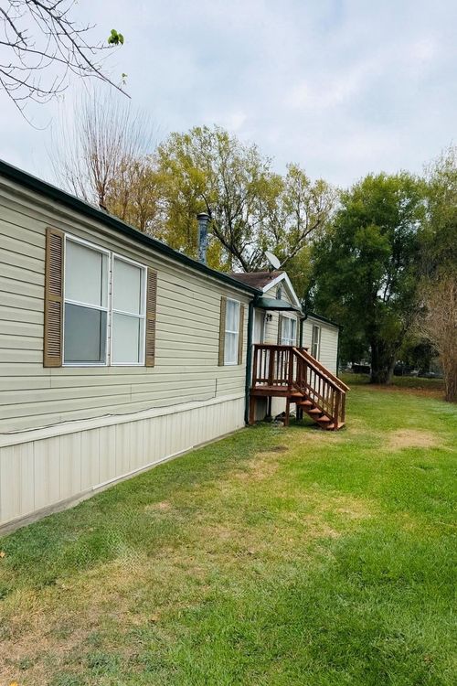 2825 Lily St, Pasadena, TX, 77503-3813 | Card Image