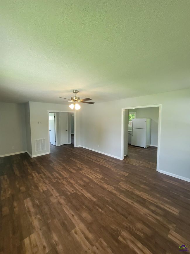 197 W Dykes St, House other with 2 bedrooms, 1 bathrooms and null parking in cochran GA | Image 13