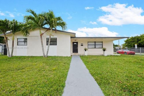 1-11950 Sw 199th St, Miami, FL, 33177-4308 | Card Image