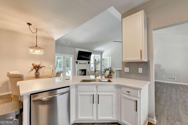 1520 Trellis Pl, House other with 4 bedrooms, 3 bathrooms and null parking in Alpharetta GA | Image 11