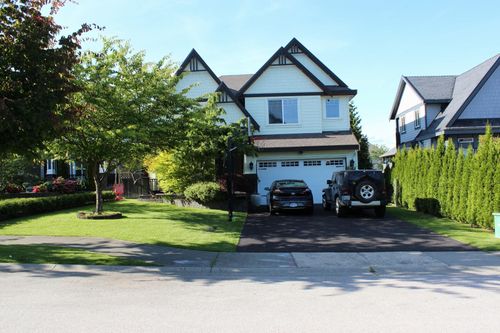 15923 98a Ave, Surrey, BC, V4N2K8 | Card Image