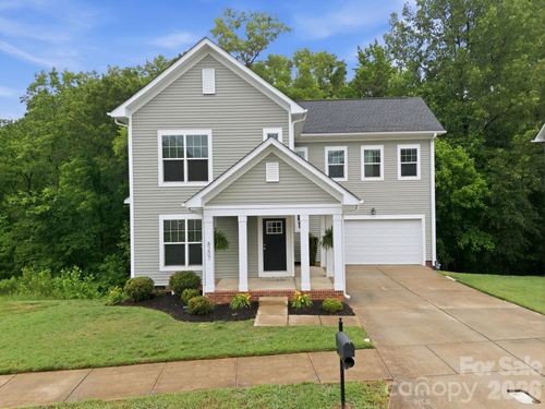 8207 Dumphries Dr, Huntersville, NC, 28078-5218 | Card Image