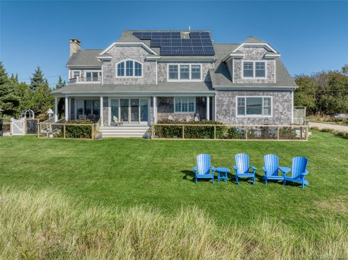 1060 Willow Terrace Ln, Orient, NY, 11957-2012 | Card Image