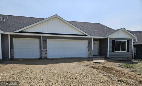 912 Katelyn Cir, Montgomery, MN, 56069-4491 | Card Image