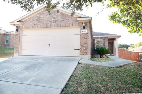10926 Acorn Cyn, San Antonio, TX, 78252-2293 | Card Image