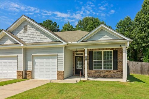 530 Vandenburg Dr, Villa Rica, GA, 30180-1168 | Card Image