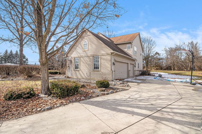 2091 Palmer Dr, House other with 4 bedrooms, 3 bathrooms and null parking in Wixom MI | Image 33