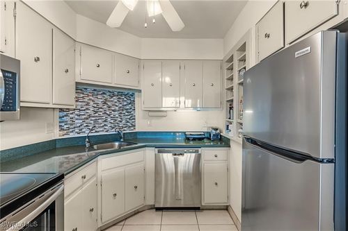 apt-403-5 Bluebill Ave, NAPLES, FL, 34108-1718 | Card Image