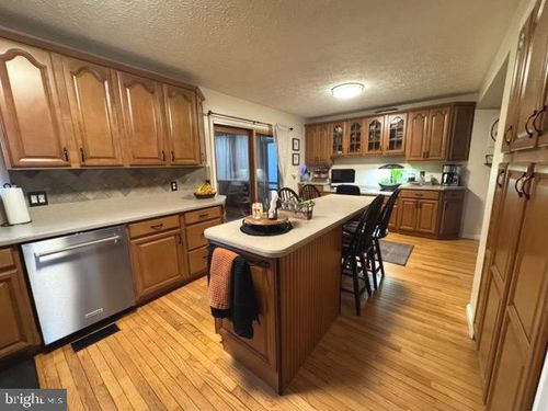 7914 Leeds Dr, PASADENA, MD, 21122-6447 | Card Image