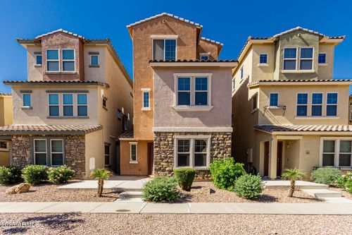 2044 N 77th Ln, Phoenix, AZ, 85035-5122 | Card Image
