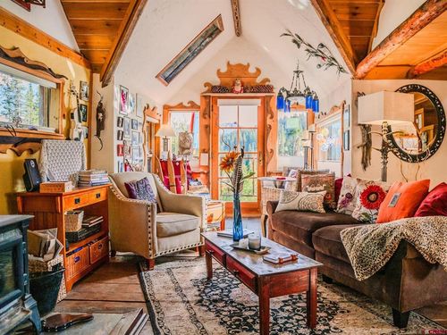 201 10th St, Crested Butte, CO, 81224-5589 | Card Image
