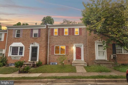 7403 Larne Ln, LORTON, VA, 22079-1514 | Card Image