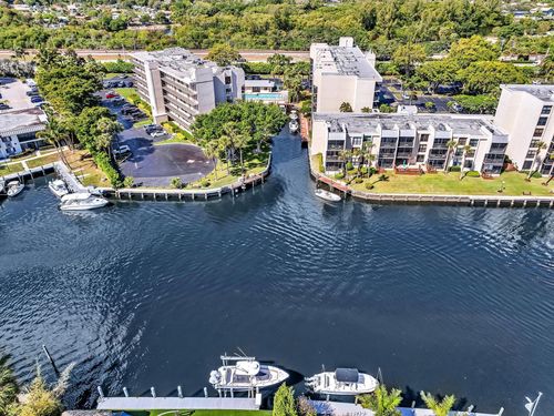 unit-303-21 Royal Palm Way, Boca Raton, FL, 33432-7869 | Card Image
