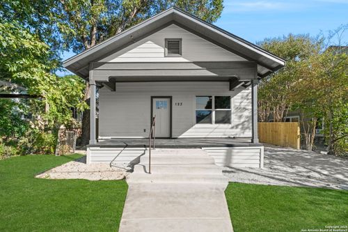 123 Sandmeyer St, San Antonio, TX, 78208-1539 | Card Image