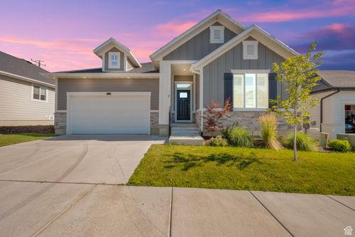 328 E 1100 S, Centerville, UT, 84014-2381 | Card Image