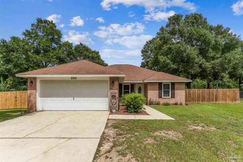 8992 Tara Cir, Milton, FL, 32583-8146 | Card Image