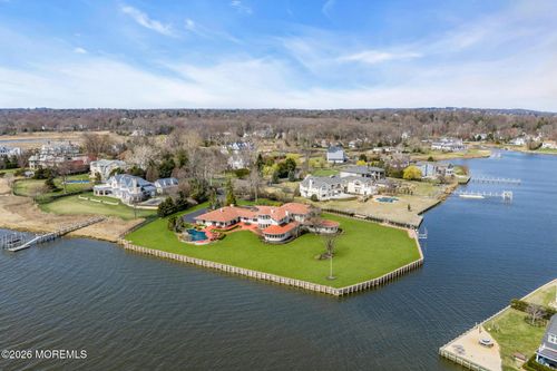 17 Oyster Bay Dr, Rumson, NJ, 07760-1822 | Card Image