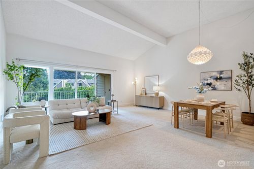 6449 Sand Point Way Ne, Seattle, WA, 98115-7915 | Card Image
