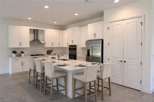 20806 Thistle Leaf Ln, ESTERO, FL, 33928-4081 | Card Image
