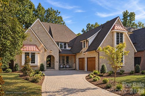 110 Hunter Ln, Charlotte, NC, 28211-3037 | Card Image