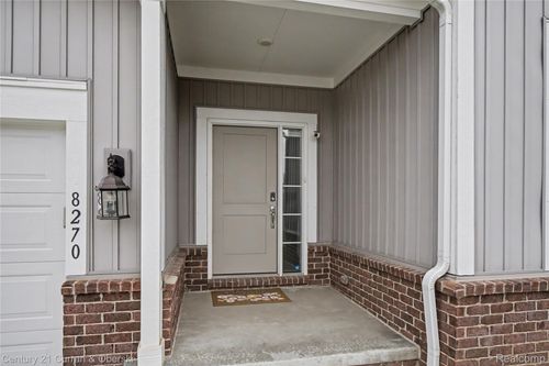 8270 Carston Ln, Brighton, MI, 48116-6803 | Card Image