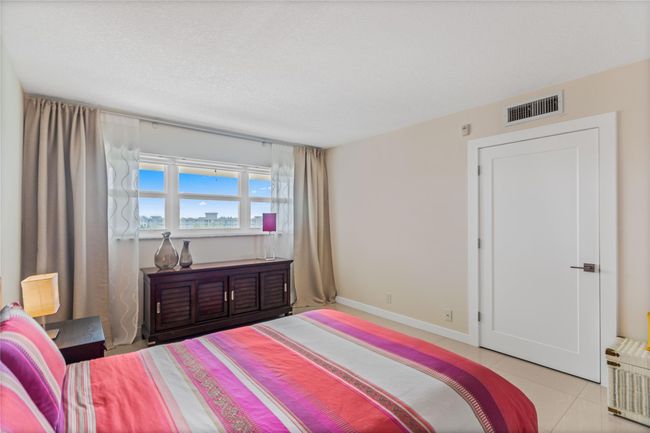 APT-603 - 2661 S Course Dr, Condo with 2 bedrooms, 2 bathrooms and null parking in Pompano Beach FL | Image 35
