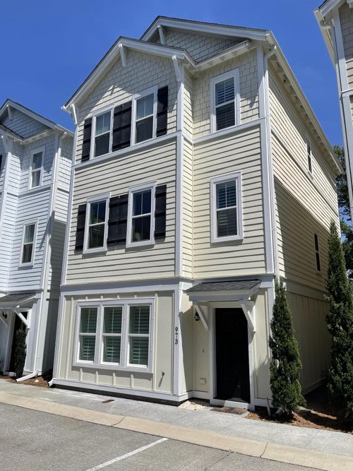 973 Warrick Oaks Ln, Mount Pleasant, SC, 29464-5530 | Card Image