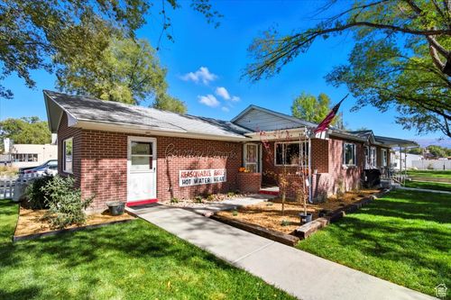 395 S Main St, Gunnison, UT, 84634-7753 | Card Image