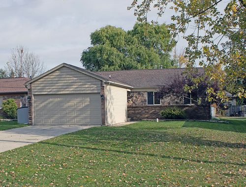 33115 Killewald Street, Chesterfield Township, MI, 48047 | Card Image
