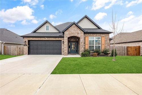2705 S Angels Road, Fayetteville, AR, 72701 | Card Image