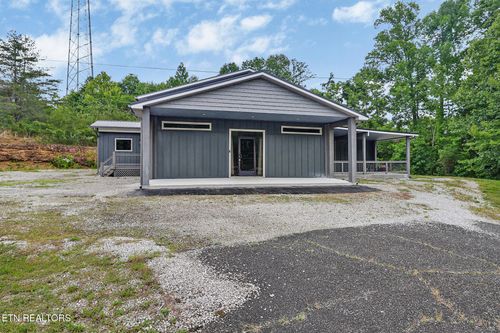 163 Underpass Dr, Oneida, TN, 37841-5865 | Card Image