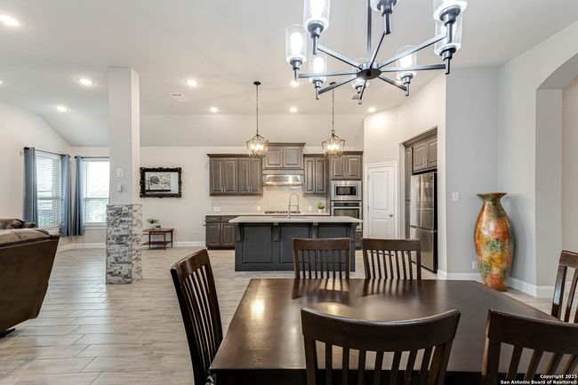 9011 Quail Gate, House other with 4 bedrooms, 3 bathrooms and null parking in Fair Oaks Ranch TX | Image 12