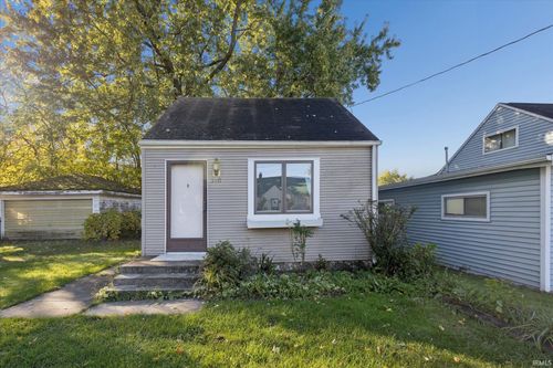 310 W Maple Ave, North Liberty, IN, 46554-7733 | Card Image