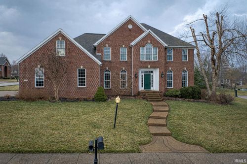 2211 Kenyon Ridge Ct, Newburgh, IN, 47630-8069 | Card Image