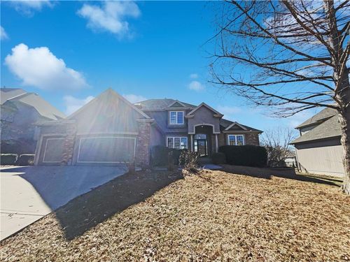 8515 Ne 89th Ter, Kansas City, MO, 64157-8637 | Card Image
