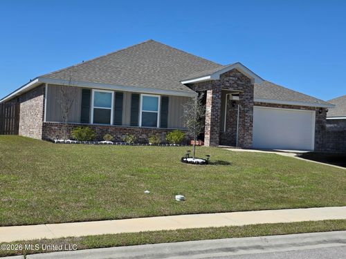 2005 Pettits, Long Beach, MS, 39560-4659 | Card Image