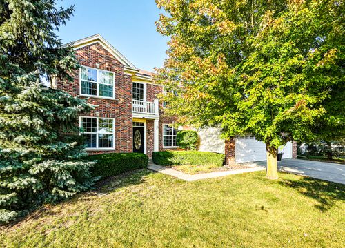 1563 Farmstead Ln, DeKalb, IL, 60115-8519 | Card Image