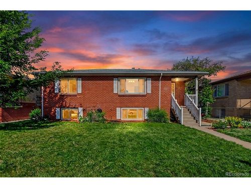 3652 Locust St, Denver, CO, 80207-1339 | Card Image