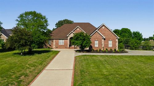 1000 Edgewater Ln, Bowling Green, KY, 42104-7849 | Card Image