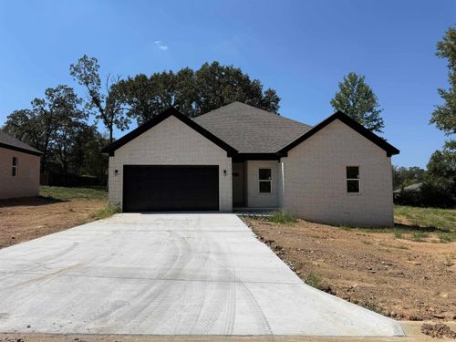 531 Madeleine St, Austin, AR, 72007-9701 | Card Image