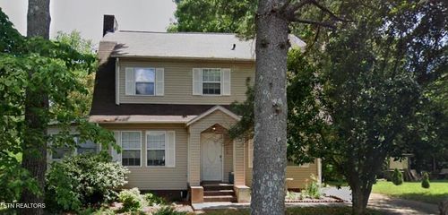 1936 Prospect Pl, Knoxville, TN, 37915-3024 | Card Image