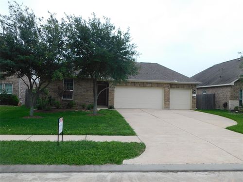 217 Harbor Bend Ln, Dickinson, TX, 77539-1933 | Card Image