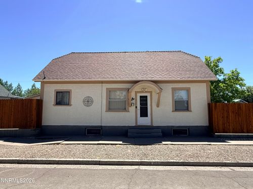 257 W Sixth Street, Winnemucca, NV, 89445 | Card Image