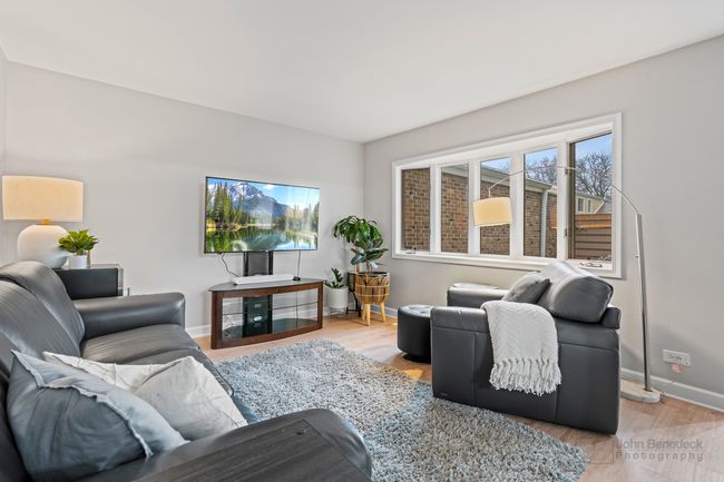 2091 Willow Run, Townhouse with 3 bedrooms, 3 bathrooms and 2 parking in Wheaton IL | Image 10